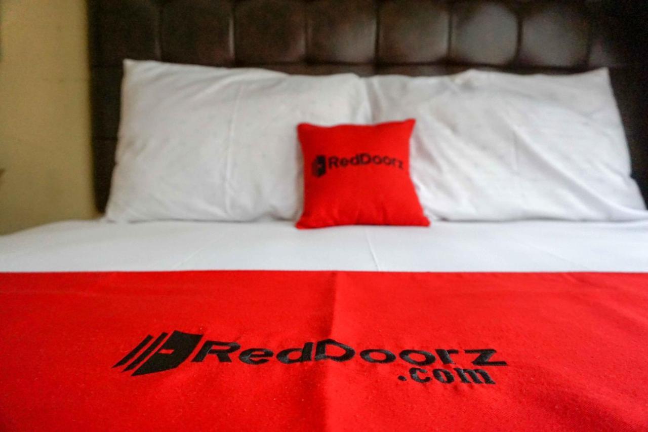 RedDoorz Resort @ Tawangmangu Luaran gambar