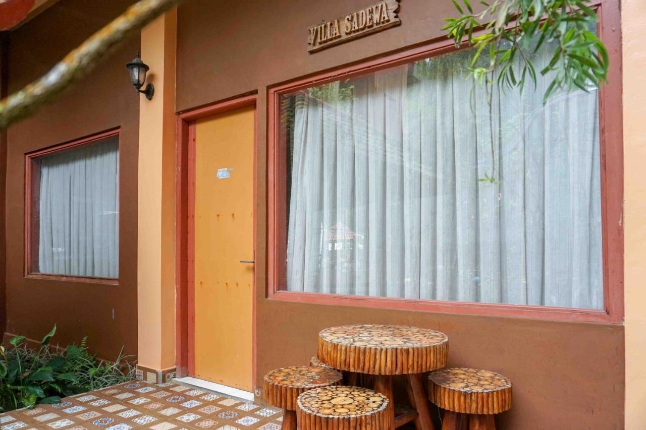 RedDoorz Resort @ Tawangmangu Luaran gambar